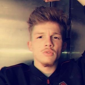 Meet your Posher, Chris